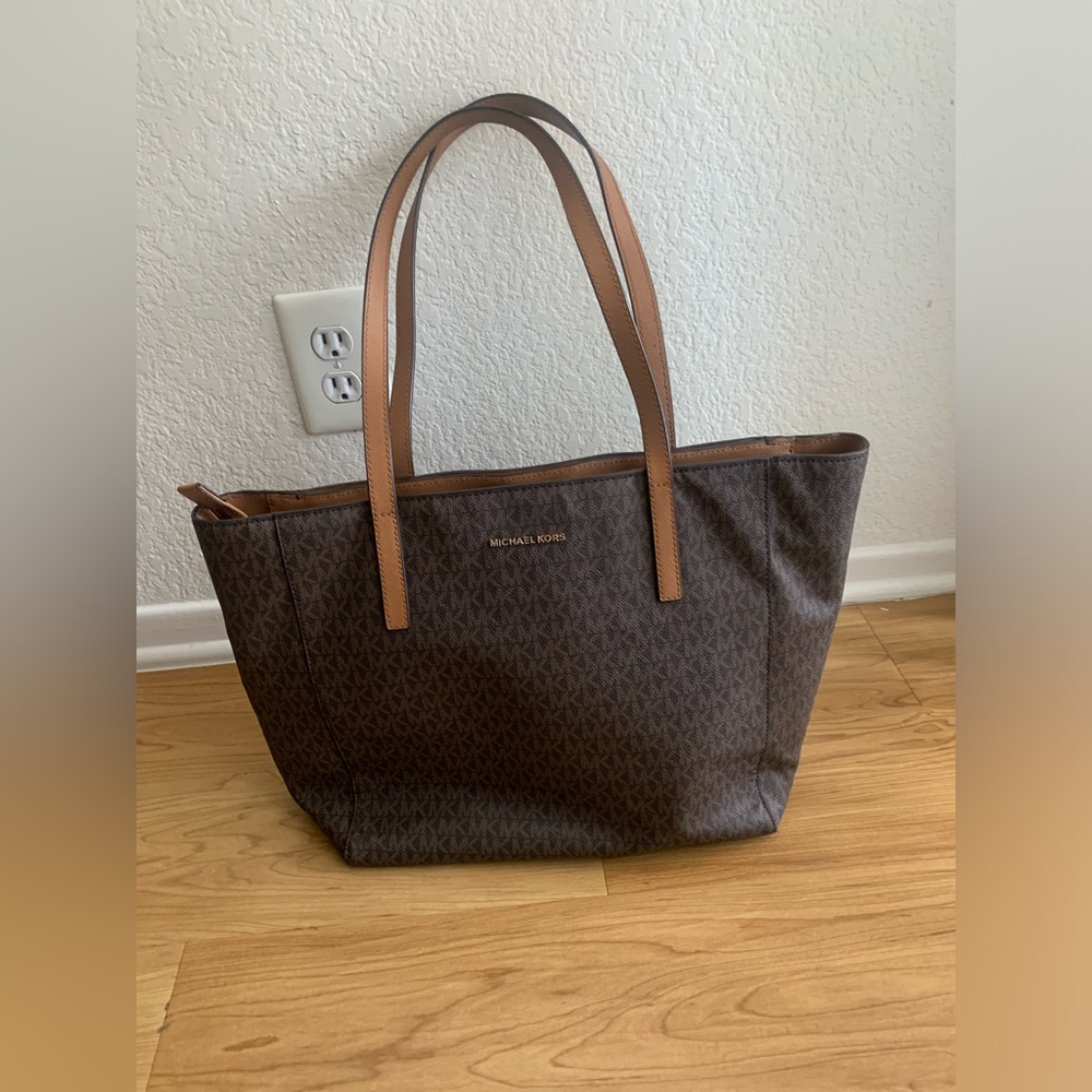 Michael Kors Tote Bag- great condition!